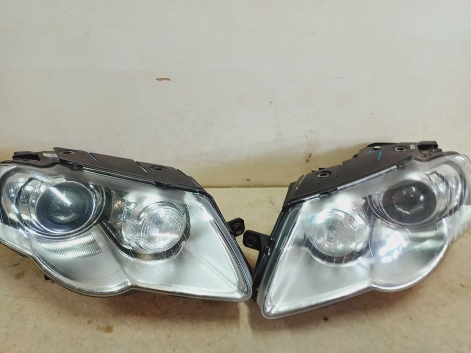VW Volkswagen Passat B6 lampa prawa lewa xenon przód przednia Angliki