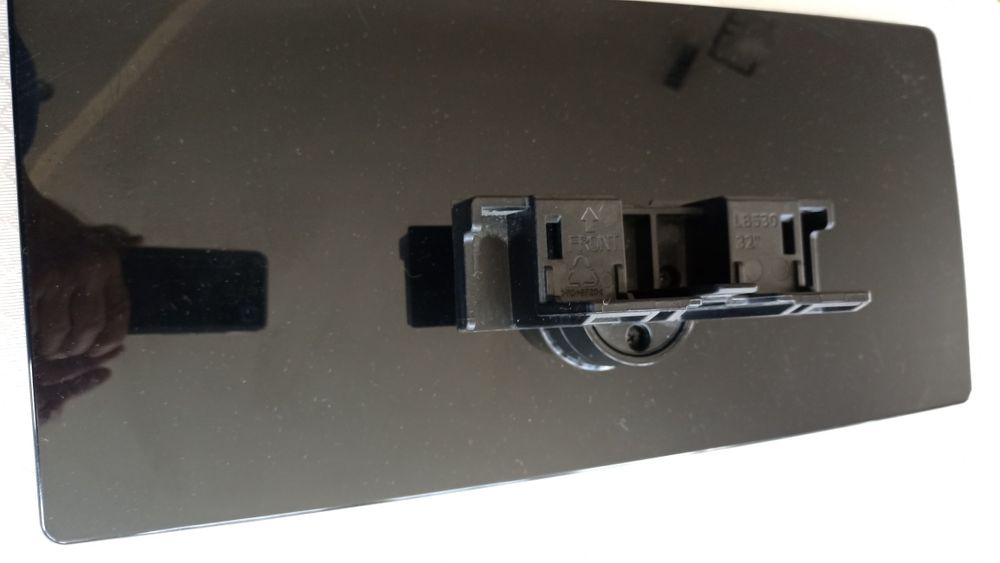 Підставка для т тоелевізора Самсунг. 300грн.