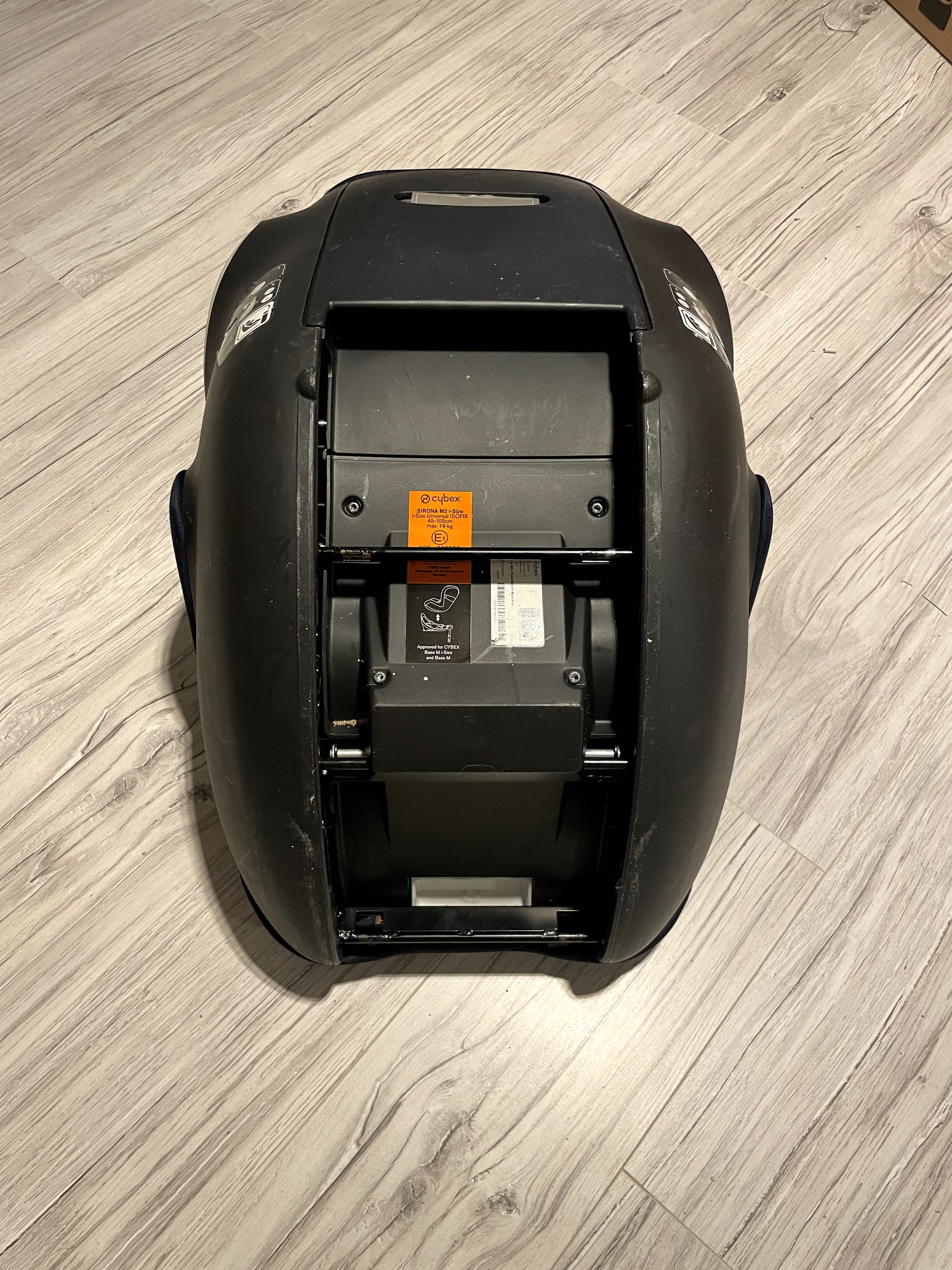 Komplet - baza Cybex Base M i foteliki Atom M oraz Sirona M2 i-size