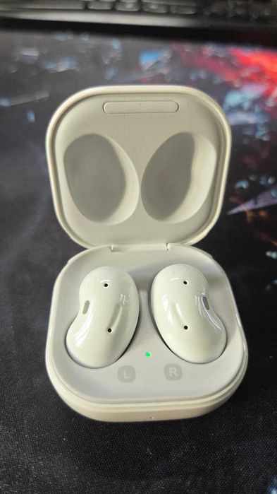 Навушники бездротові Samsung Galaxy Buds Live White