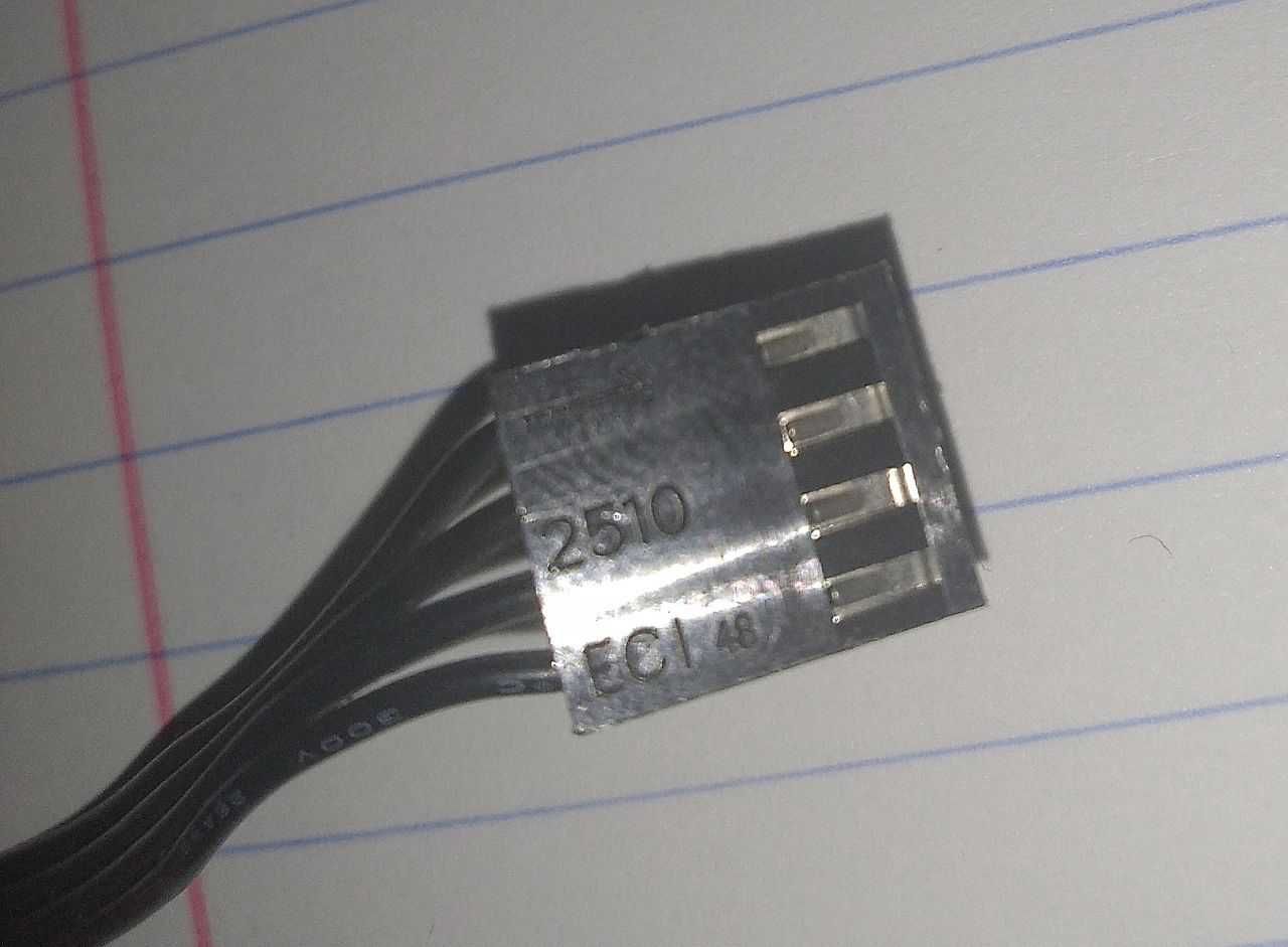 Топовий вентилятор до ПК - CORSAIR ml120 Pro LED Red