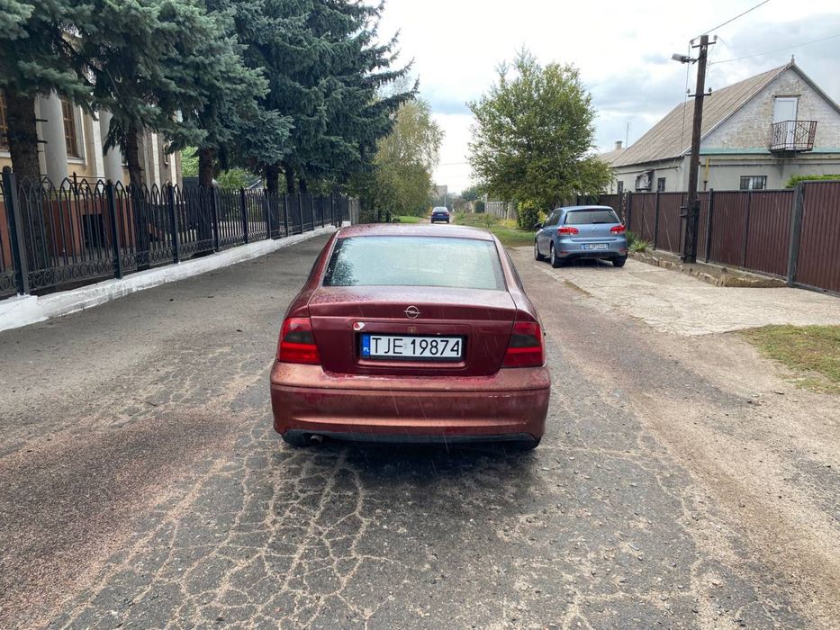 Opel Vectra Restailing 1.8 бензин