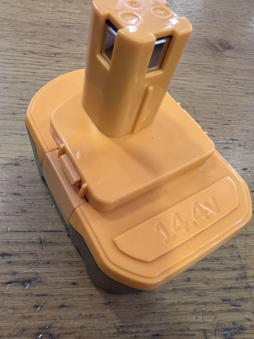 Bateria Ryobi 14.4V 4800MAh - NOVO