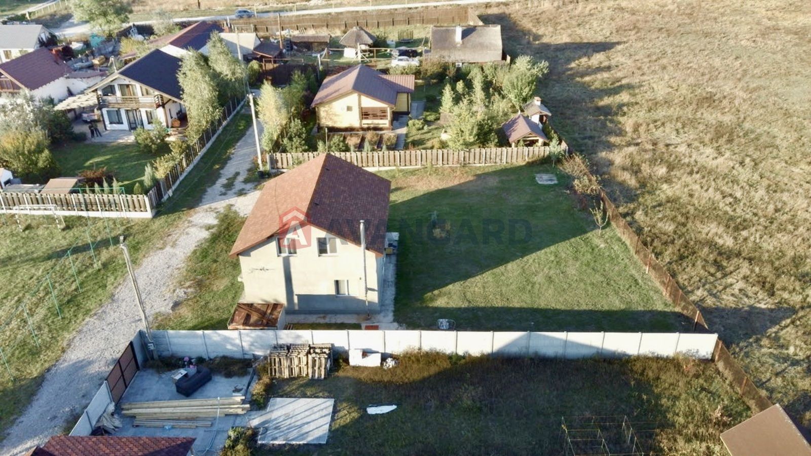Продается новый дом в коттеджном посёлке 'Арония', Обуховке