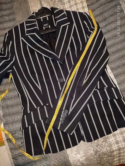 Marynarka Esprit,rozm 40.czarna w paski