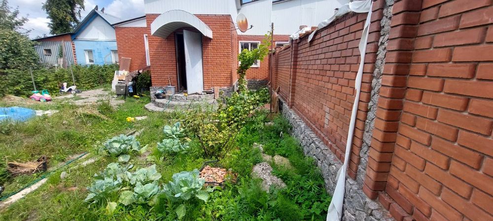 Продам большую часть дома Одесская