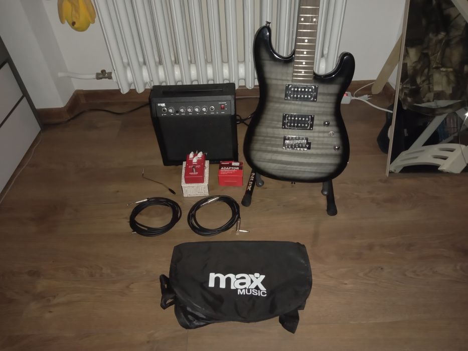 Gitara elektryczna max music + Akcesoria