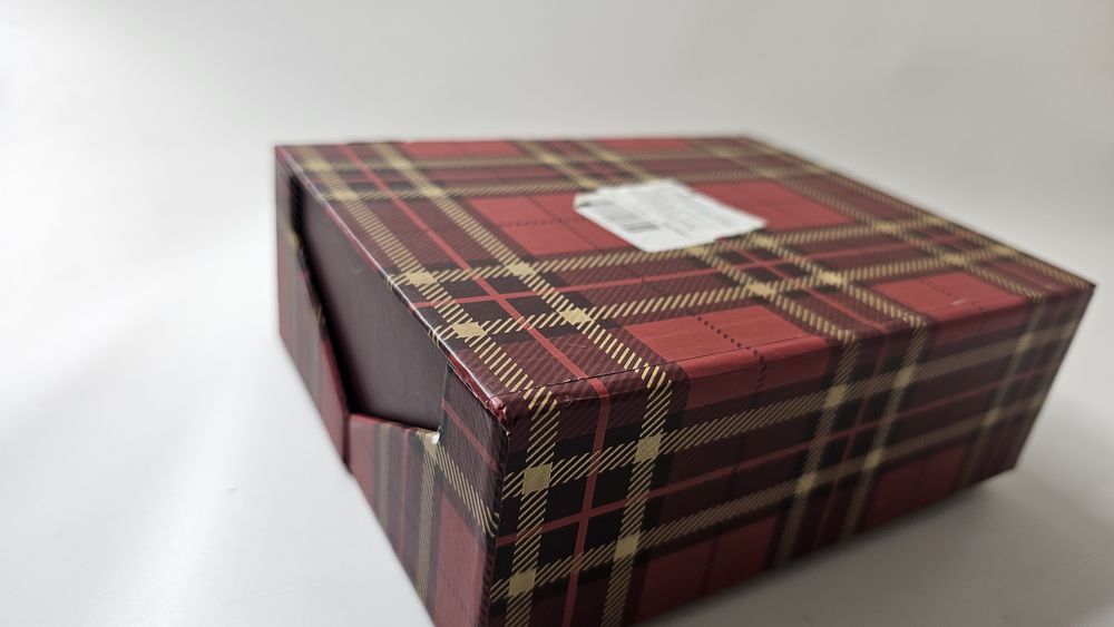 Коробка подарункова