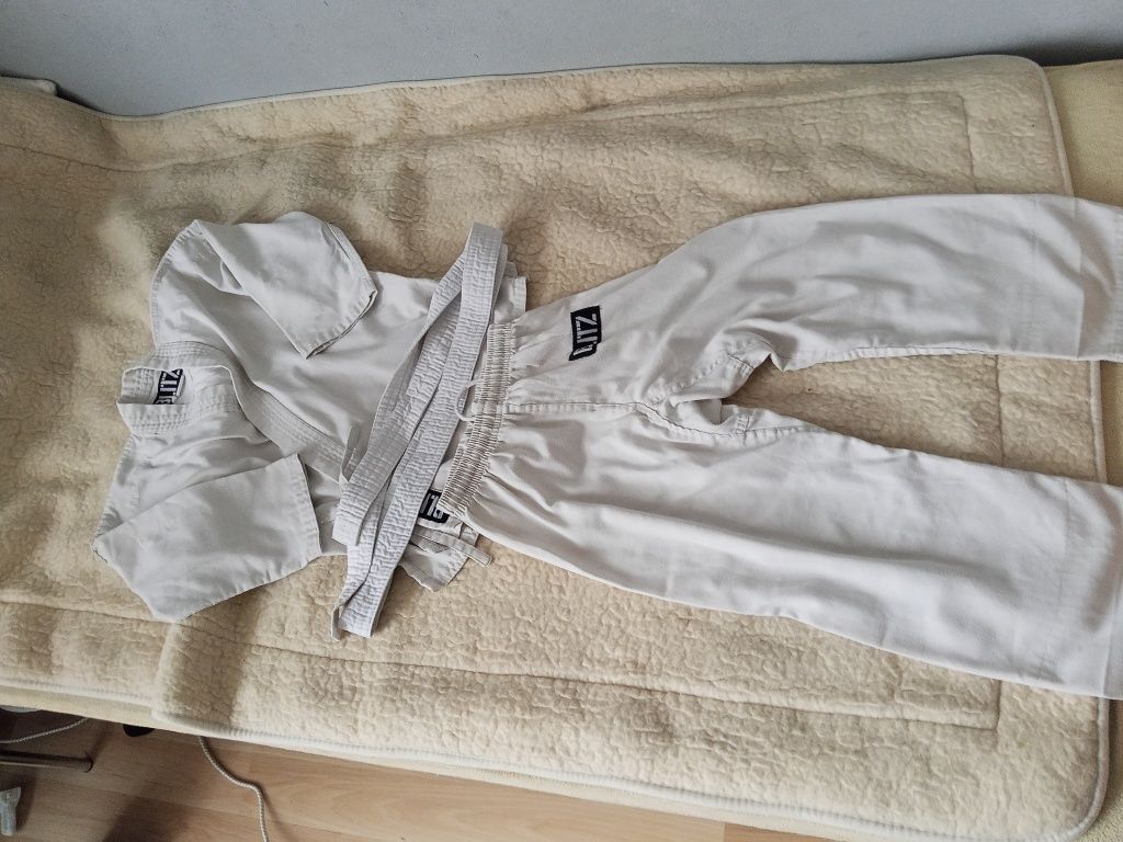 Sprzedam Strój karate