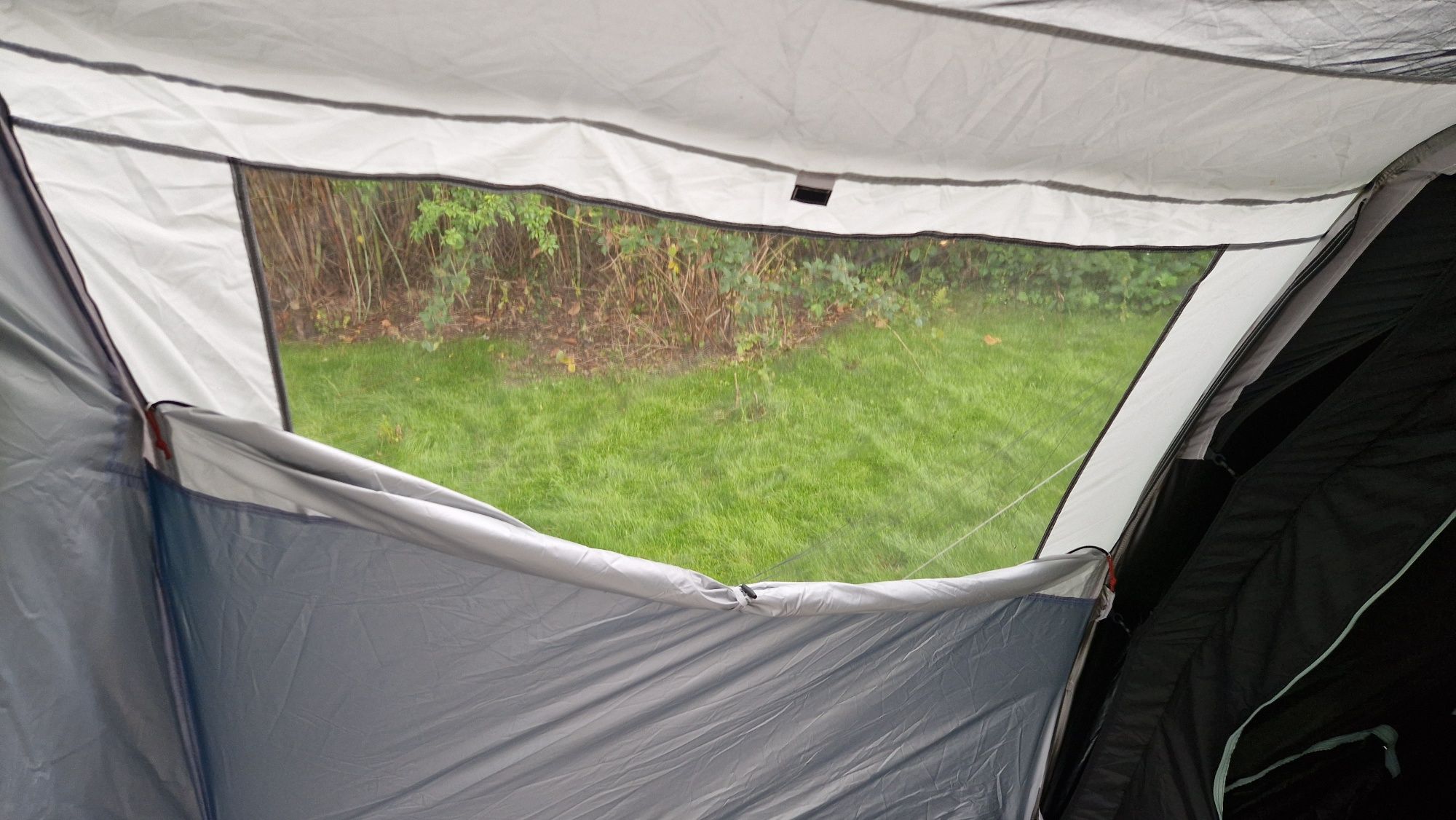 Namiot kempingowy Quechua Arpenaz 5.2 F&B -5-osobowy, -2 sypialnie