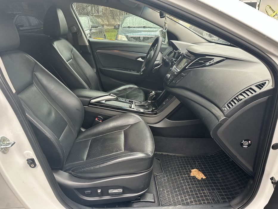 Hyundai I40 2015 1.7 D срочно