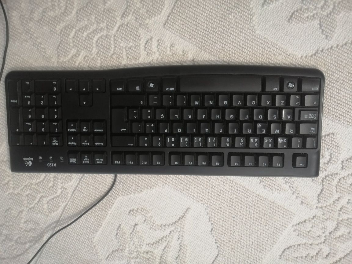 Teclado USB Logitech