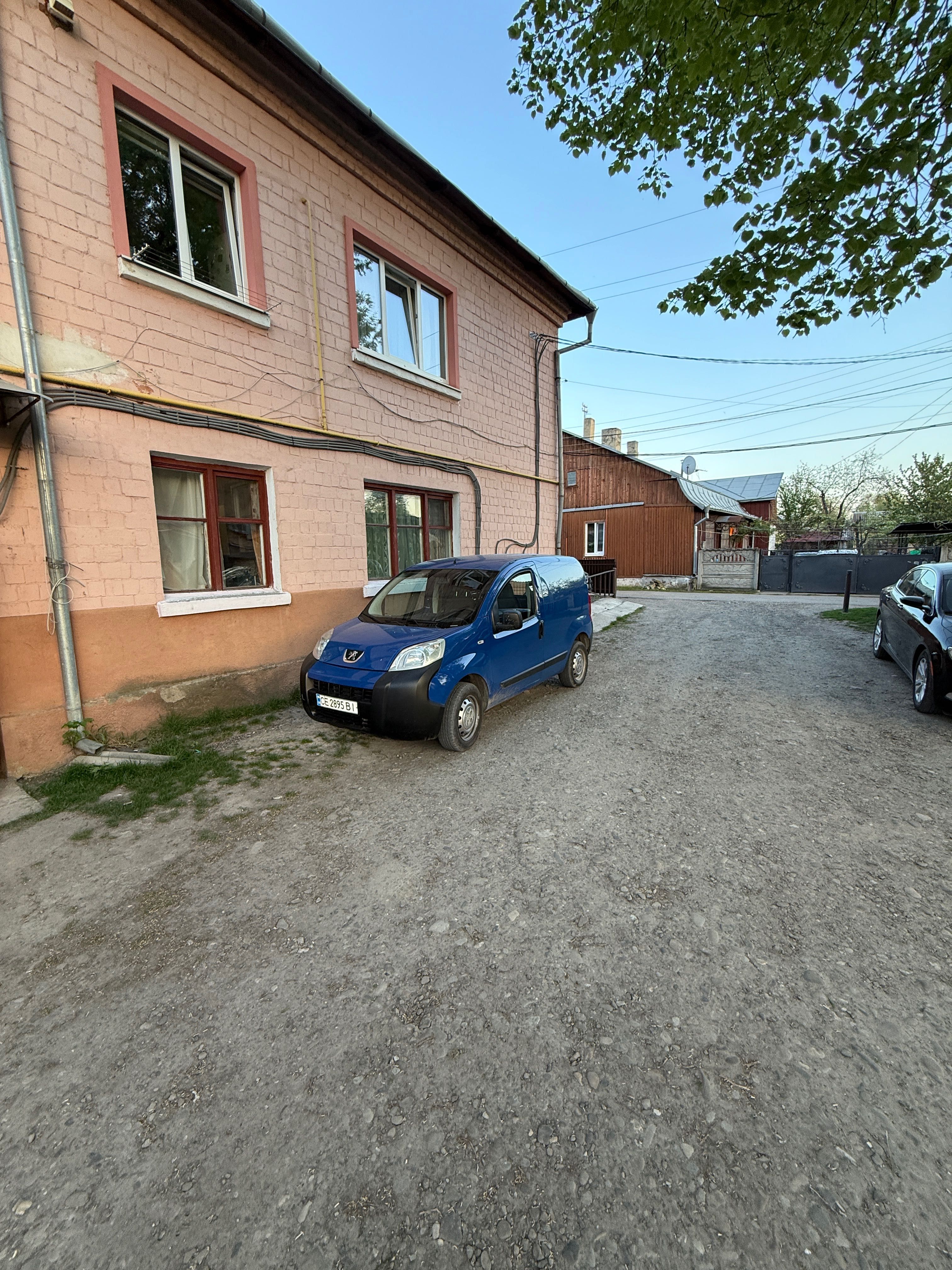 Продаж 2-х кімнатної квартири, по вул. Васіле Александрі!