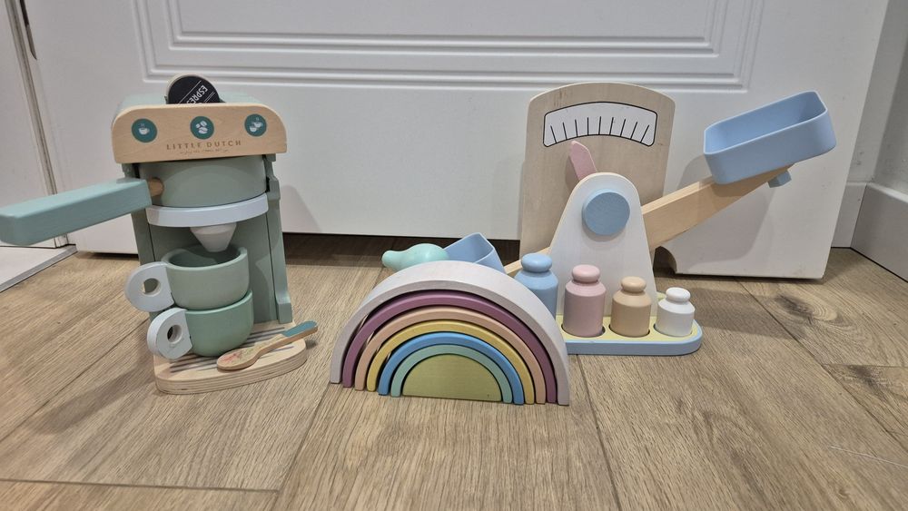 Zestaw drewnianych zabawek little duch