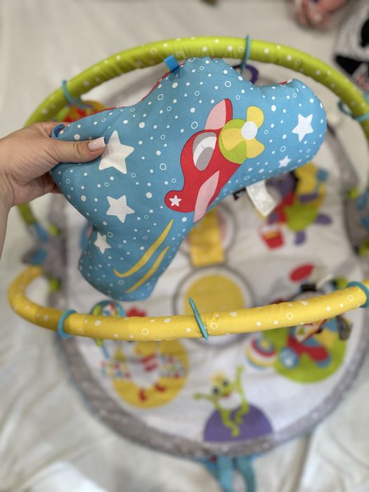 Ігровий розвиваючий килимок для немовлят з дугою 0-12 місяців