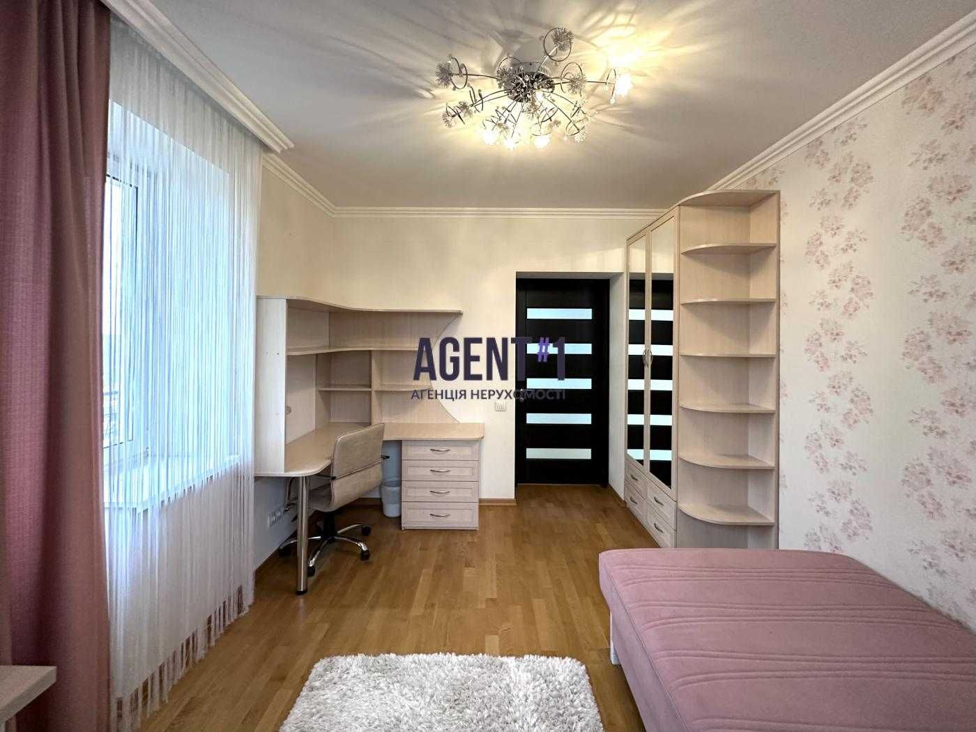 Продаж якісної 3-кімн. квартири у ЖК Чайка, вул. Лобановського, 27