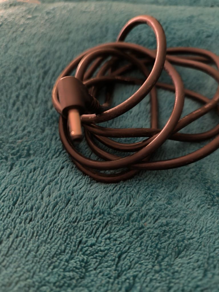 Adaptador ao isqueiro do carro