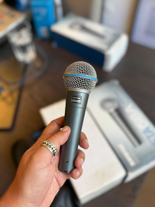 Microfone Shure BETA 58A – Profissional - Excelente Estado
