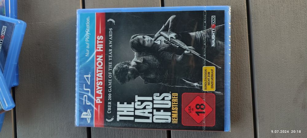Gry na PSP4, 3 sztuki plus gratis