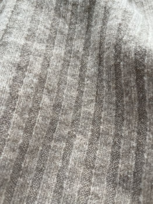 Тепла затиша сукня від H&M