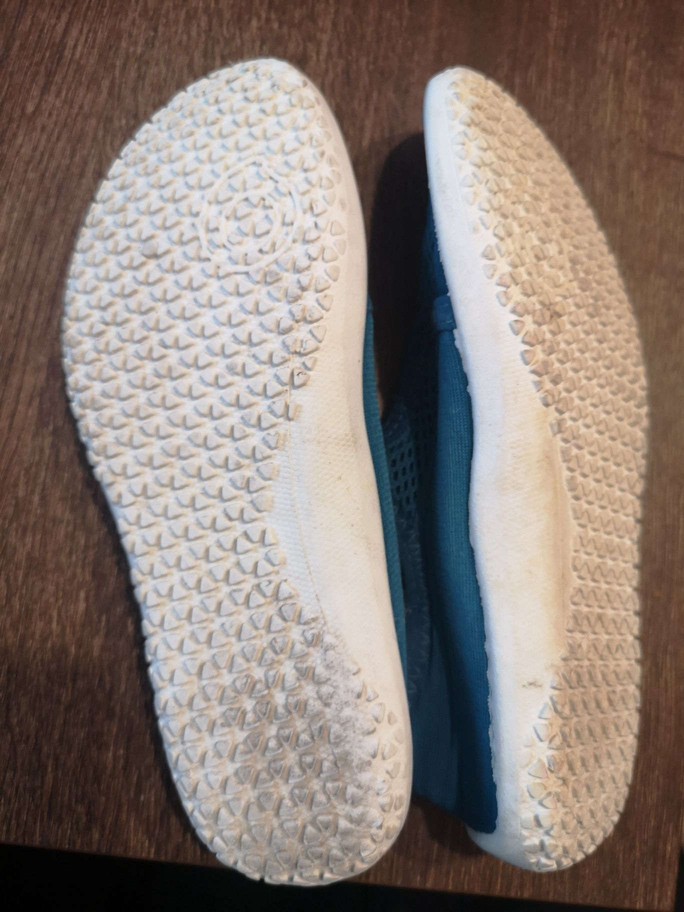 Buty do wody decathlon rozm. 30/31