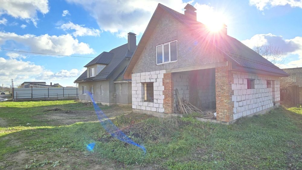 Продам новий сучасний будинок  
Загал