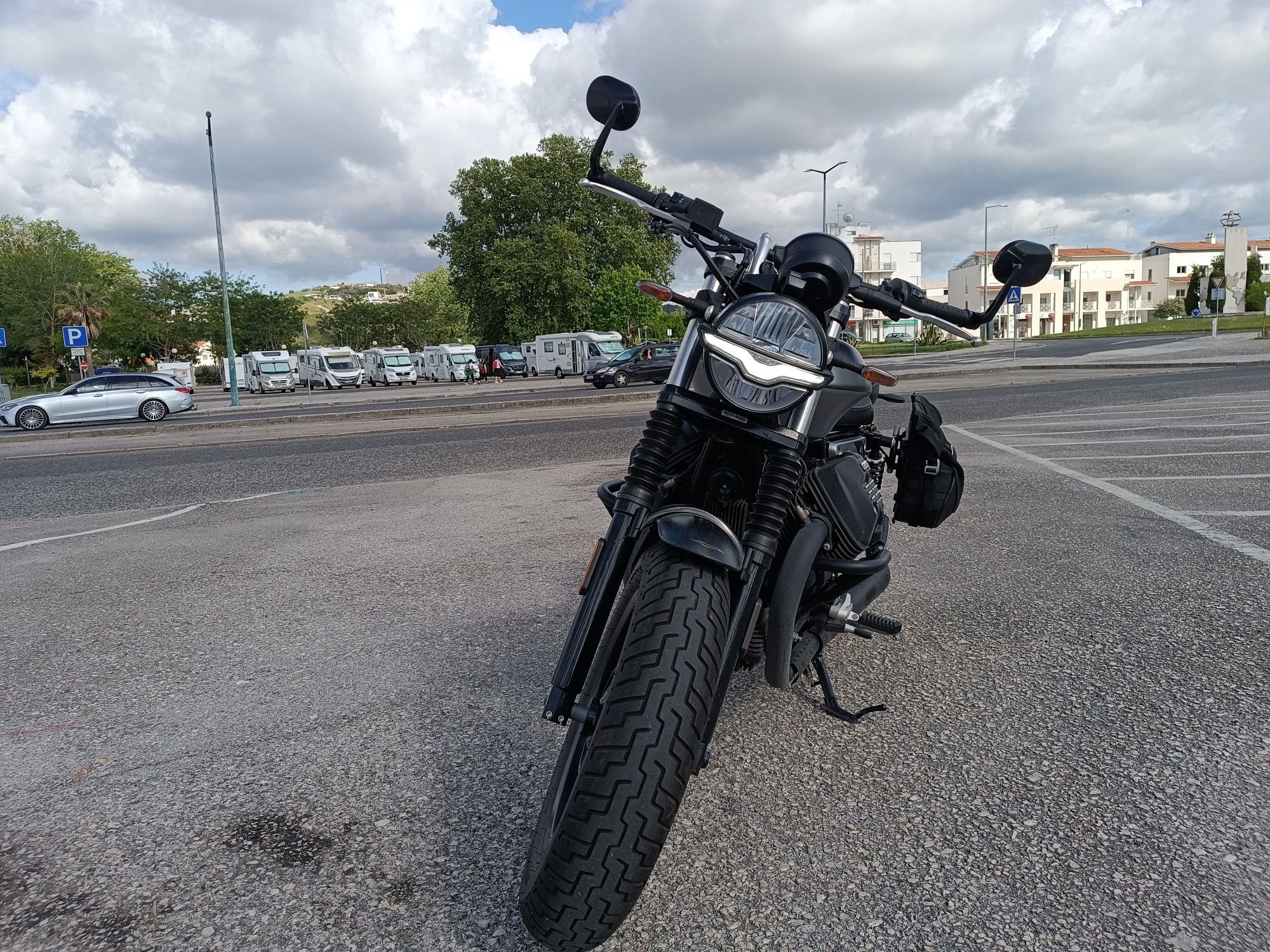 Moto Guzzi V9 Bobber Special Edition