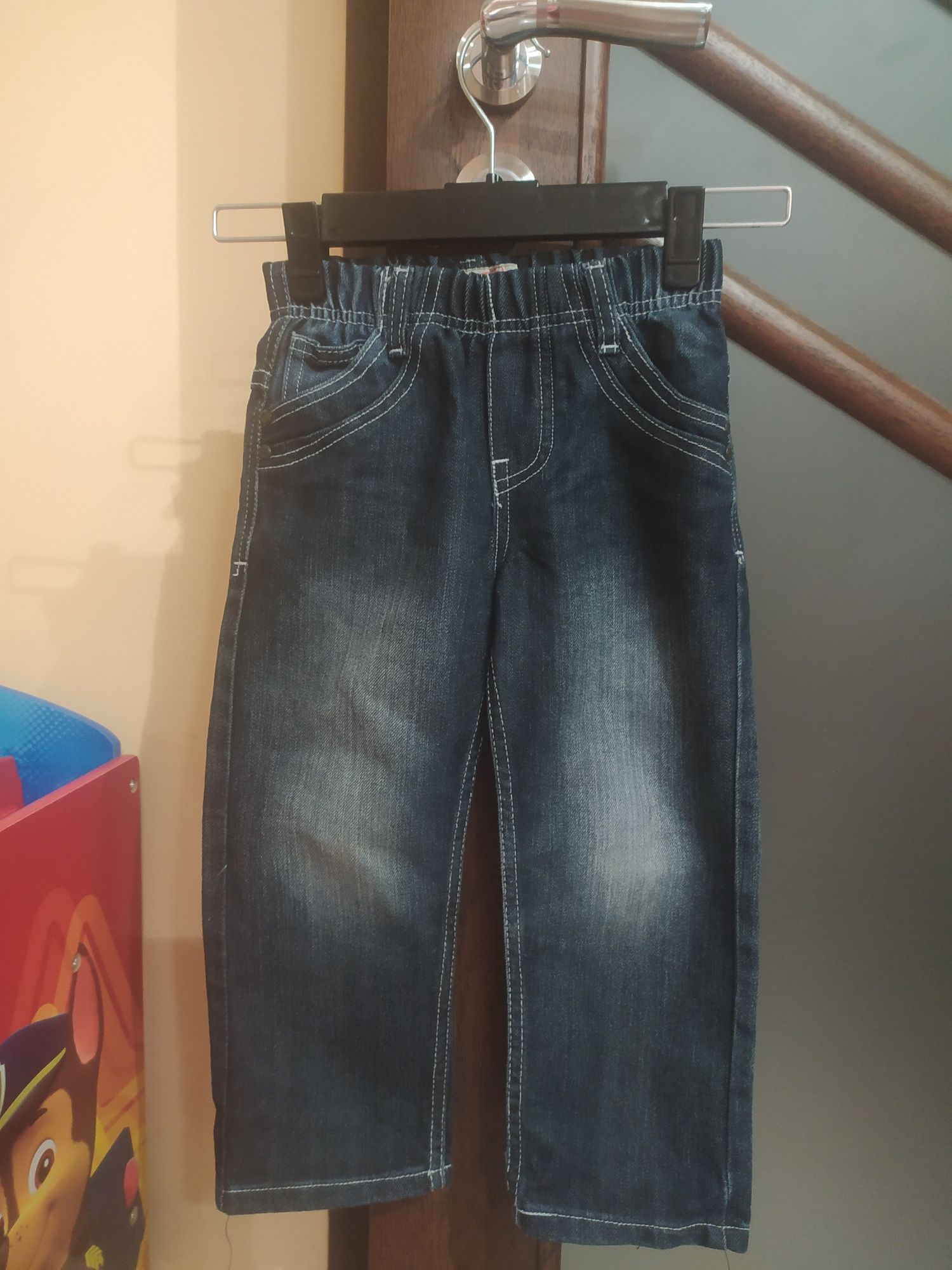 Jeansy dżinsy spodnie dżinsowe jeansowe bawełniane grube 104