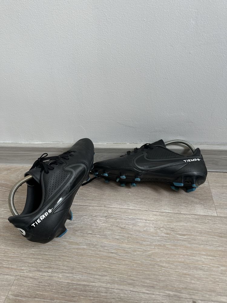 Korki do piłki nożnej Nike Tiempo