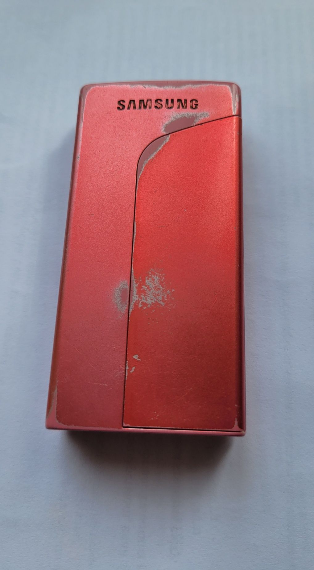 Телефон Samsung x520