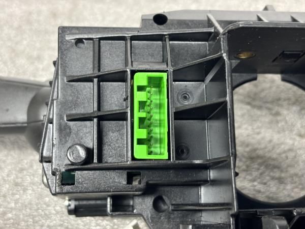 Manípulo do limpa vidros VOLVO V50 (MW)