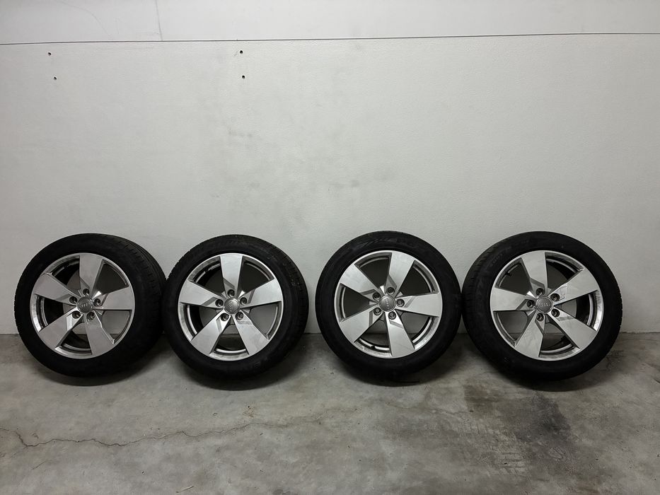 Jantes Audi 17 c/ pneus 225/50/17 RFT