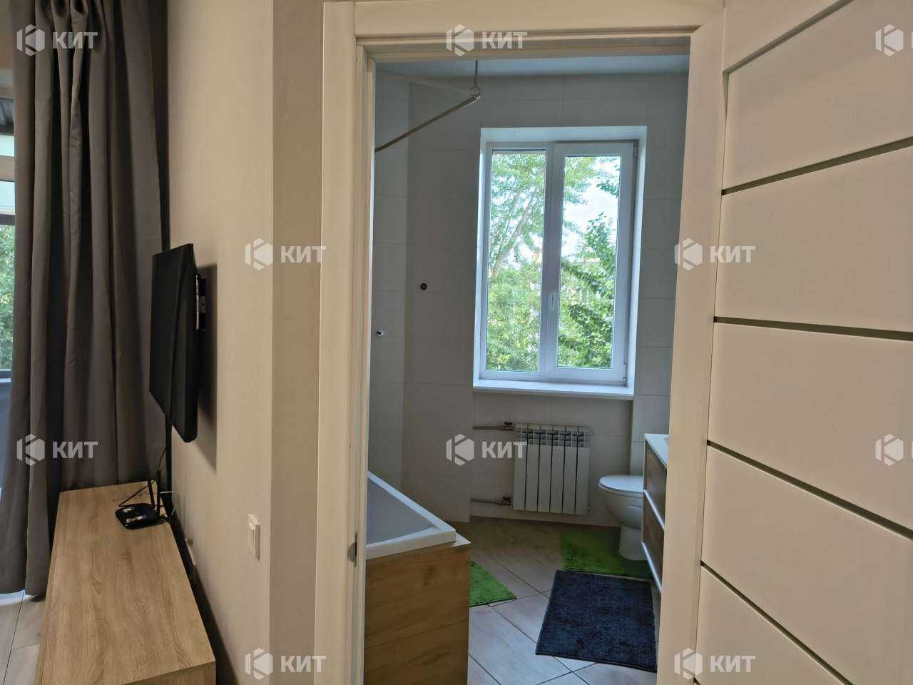 3к.70.6м2 Центр, Наукова  (ул. Крымская, м Научная)126612