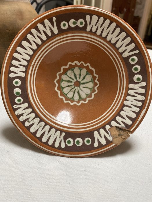 Старовинний глиняний посуд