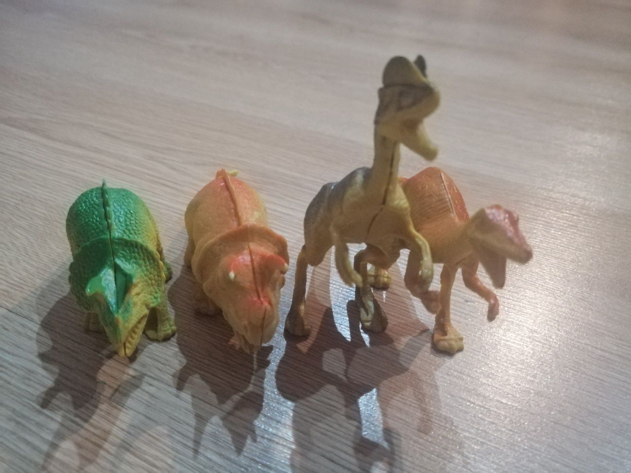 Zestaw figurek dinozaur 4szt