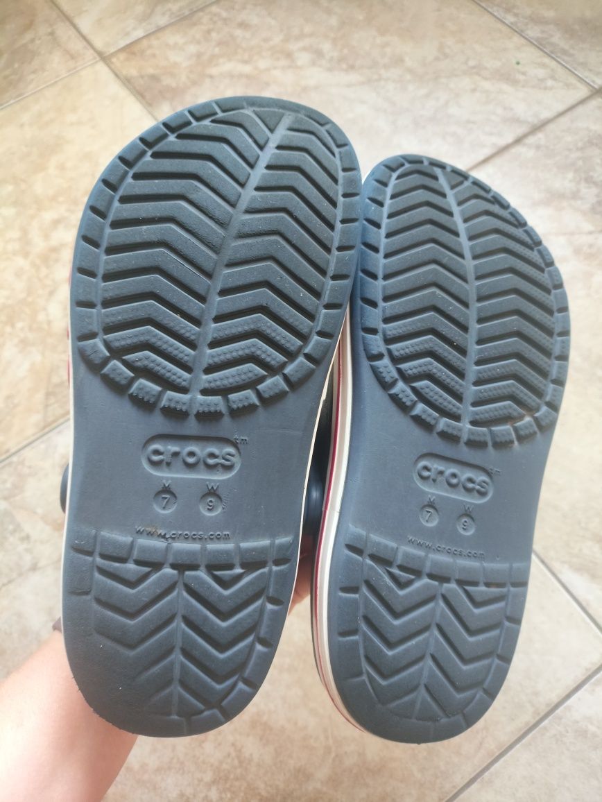 Klapki crocs męskie 40