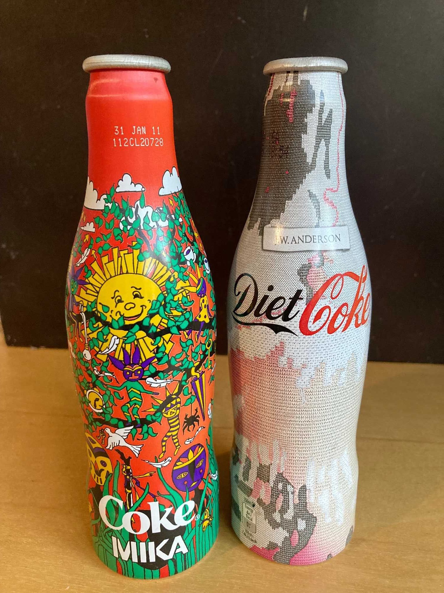 2 Garrafas de coca cola - edição limitada