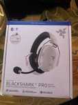 Headset gaming RAZER BLACKSHARK v2 PRO WHITE EDITION