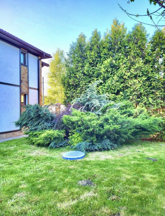 Оренда Будинку Басейн. Сауна.КамIн.Газ.Генератор. Осокорки.