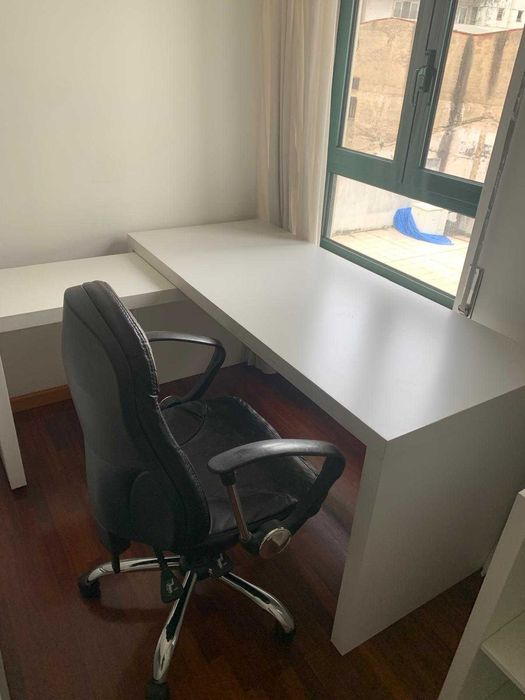 Secretaria MALM  c/painel extraível, branco, 151x65 cm