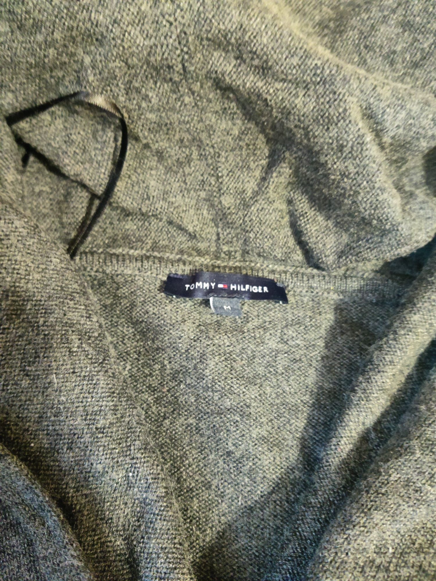 Продам кофту жіночу Tommy Hilfiger