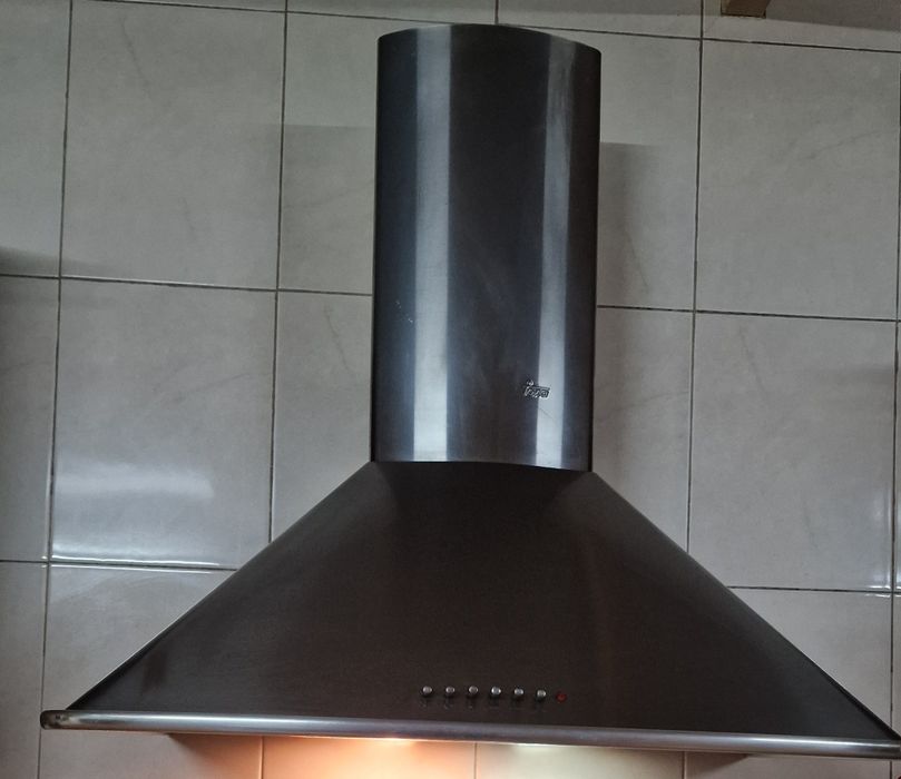 Exaustor Teka em funcionamento