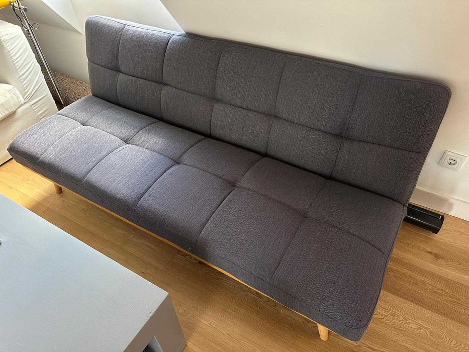 Sofá-cama AREA – Cinzento com pés em madeira clara