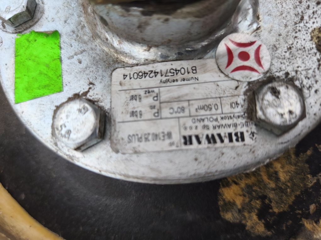 Biawar Bojler 140 l z grzałką elektryczną