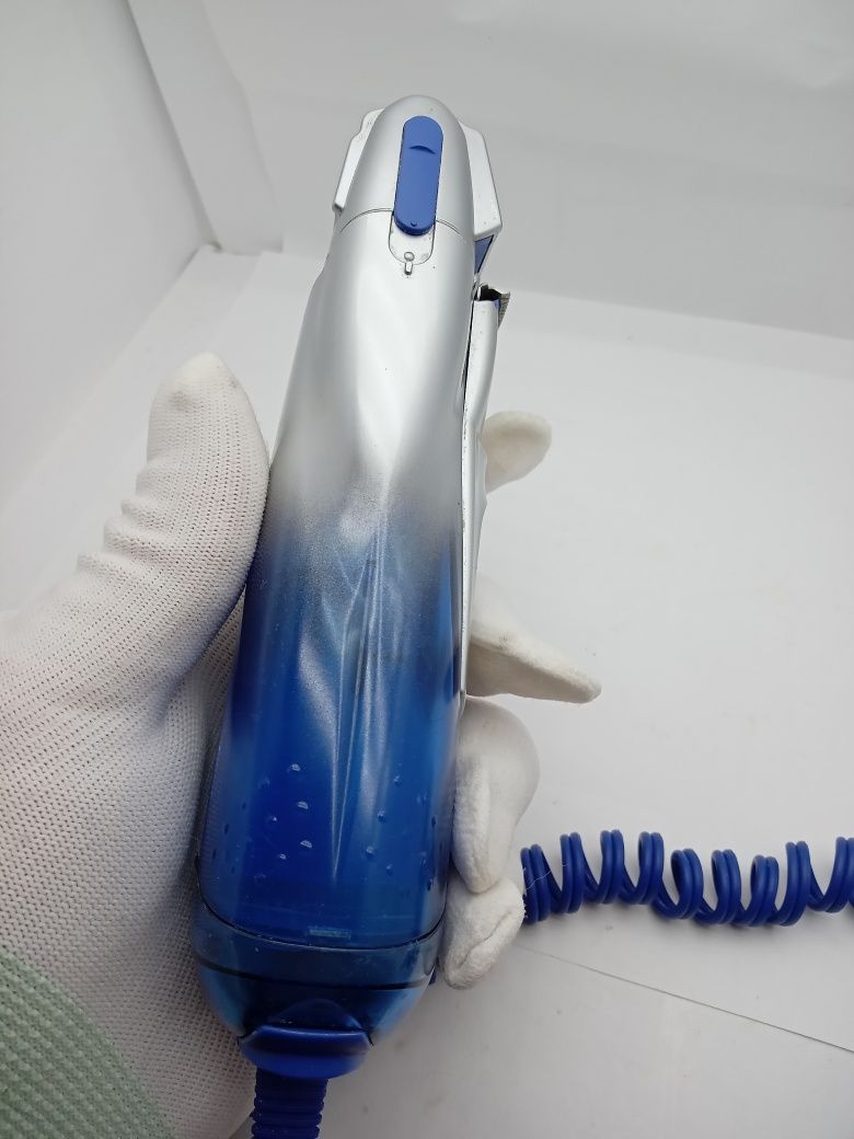 Нимецкая машинка для бритья  BRAUN