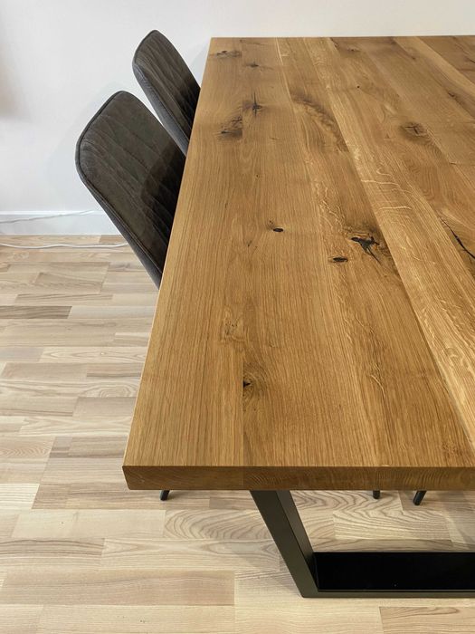 Duży dębowy stół rozkładany- drewno- metal- producent