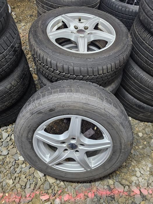 5x114.3 16" et38 215/65/16 nr17