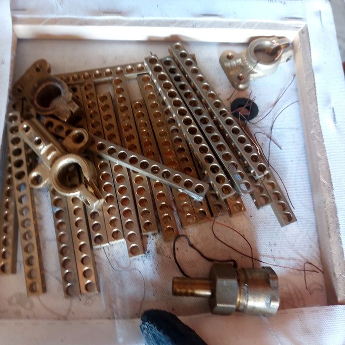 Продам бронзовую сантехнику. ЦЕНА ЗА ШТУКУ