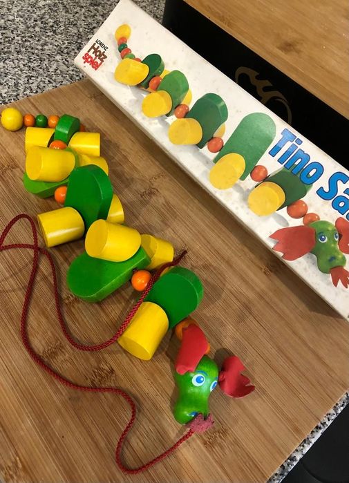 Brinquedo Lagarta em madeira Novo