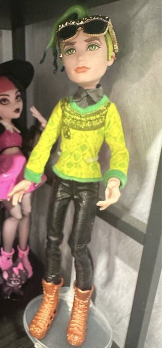 Продам Monster High Робот Елль Иди, Твайла, Торели, Cleo і Deuc.